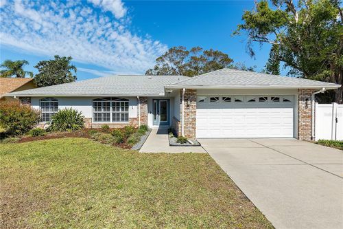 911 Wee Burn Pl, SARASOTA, FL, 34243-5040 | Card Image