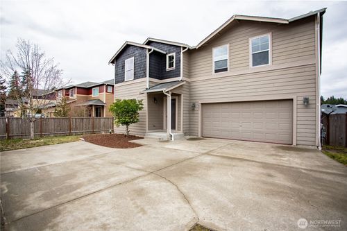 9825 198th St E, Graham, WA, 98338-4802 | Card Image