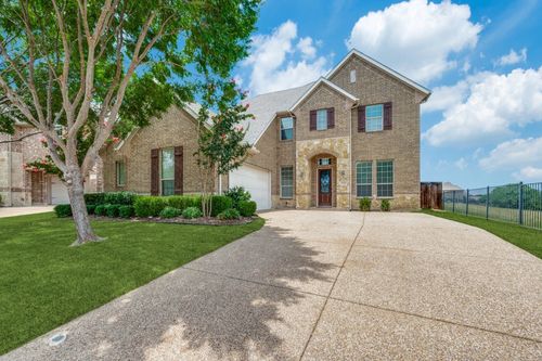 2545 Balmain Ct, Trophy Club, TX, 76262-5097 | Card Image