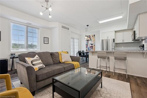 228-1077 Gordon St, Guelph, ON, N1G0E3 | Card Image