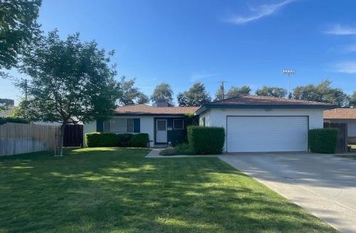 472 Roosevelt St, Coalinga, CA, 93210-2253 | Card Image