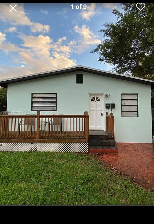 1-40 Se 12th St, Dania Beach, FL, 33004-4327 | Card Image
