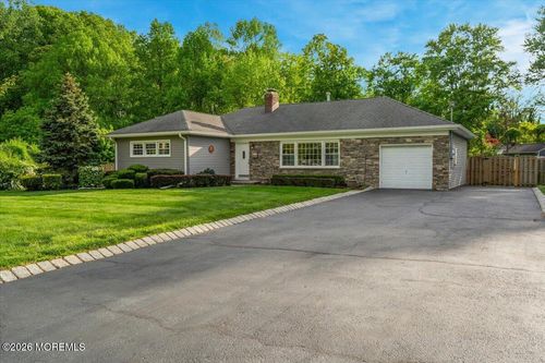 259 Hamiltonian Dr, Red Bank, NJ, 07701-5012 | Card Image