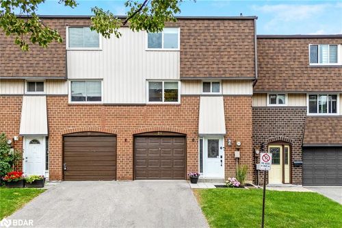 318 Laurier Ave, Milton, ON, L9T3M9 | Card Image