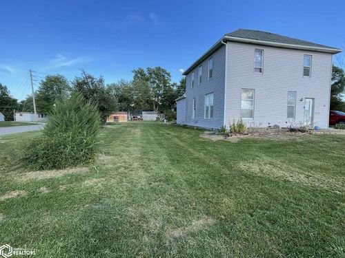 1503 S 19th St, Centerville, IA, 52544-3203 | Card Image