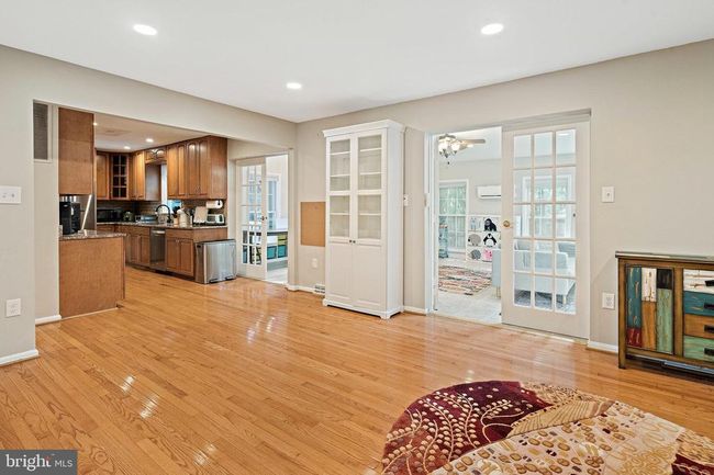 9220 Burnetta Dr, House other with 4 bedrooms, 4 bathrooms and null parking in ANNANDALE VA | Image 13