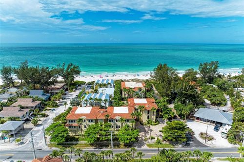 10-7320 Gulf Drive, HOLMES BEACH, FL, 34217 | Card Image