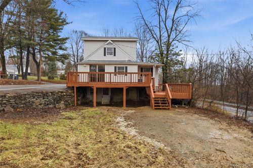 200 Ulster Ave, Ulster Park, NY, 12487-5026 | Card Image