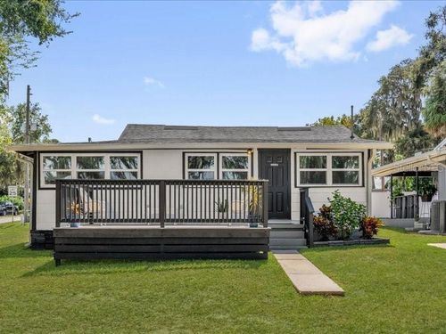 1214 E Caroline St, Tavares, FL, 32778-3415 | Card Image