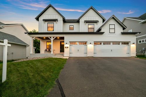 107 Maple Ter, Waconia, MN, 55387-4505 | Card Image