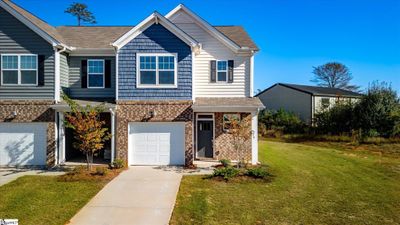 210 E Compass Way, Townhouse with 3 bedrooms, 2 bathrooms and 1 parking in Easley SC | Image 2