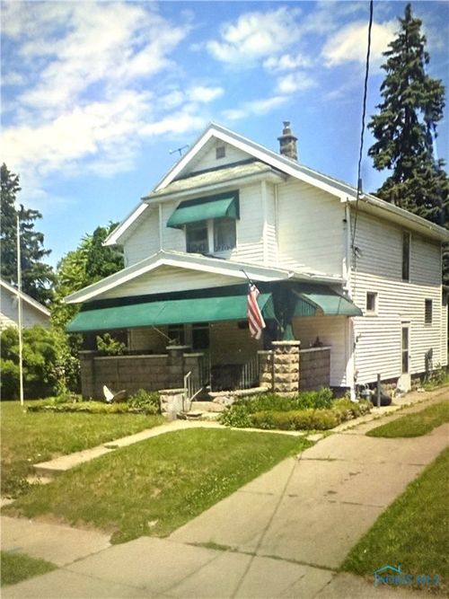 4022 Upton Ave, Toledo, OH, 43613-4002 | Card Image