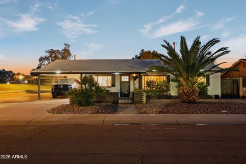 7753 E Earll Dr, Scottsdale, AZ, 85251-6512 | Card Image