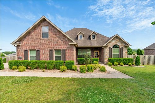 2235 Riverwater Ln, Fayetteville, AR, 72703-9038 | Card Image
