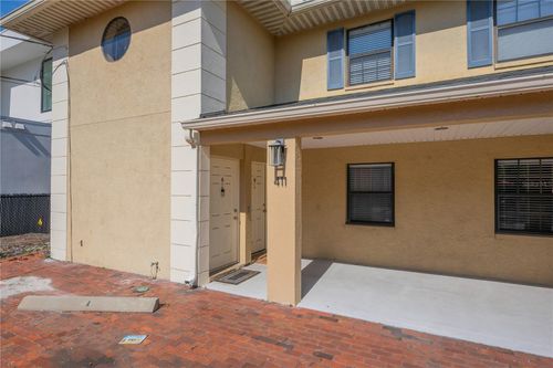 a-411 S Willow Avenue, TAMPA, FL, 33606 | Card Image