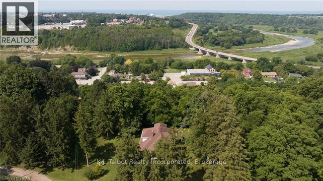 81258 D Bissets Hill, House other with 5 bedrooms, 3 bathrooms and 3 parking in Goderich ON | Image 9