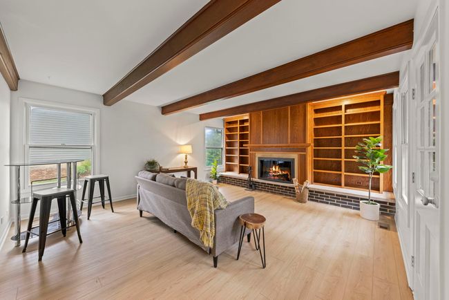 2s644 Devonshire Ln, House other with 4 bedrooms, 3 bathrooms and 2 parking in Glen Ellyn IL | Image 11