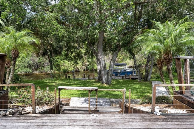 548 Cross Creek Cir, House other with 3 bedrooms, 3 bathrooms and null parking in Sebastian FL | Image 21