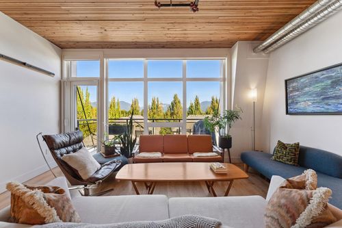 403-4223 Hastings St, Burnaby, BC, V5C2J5 | Card Image