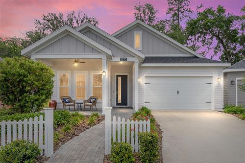 1272 Nw 132nd Blvd, NEWBERRY, FL, 32669-3728 | Card Image