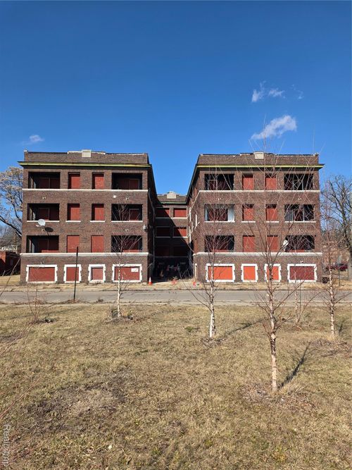 1408 Lee Pl, Detroit, MI, 48206-2297 | Card Image