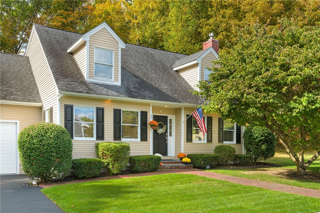 Martins Way, Lincoln, RI 02865