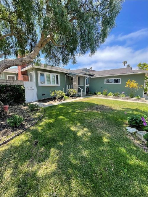 2004 Ripley Ave, Redondo Beach, CA, 90278-5038 | Card Image