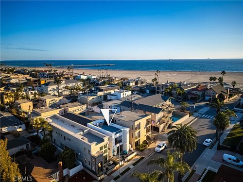 114 2nd St, Seal Beach, CA, 90740-6004 | Card Image