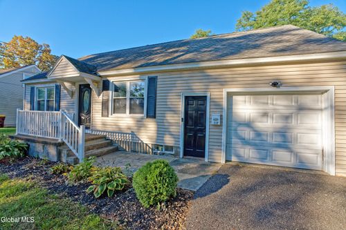 117 Sherman St, Schenectady, NY, 12303-2521 | Card Image