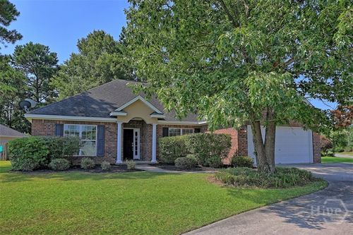 8 Patriot Dr, Richmond Hill, GA, 31324-7613 | Card Image