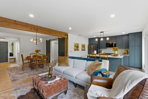 2123 Village Ln, SOLVANG, CA, 93463-2253 | Card Image