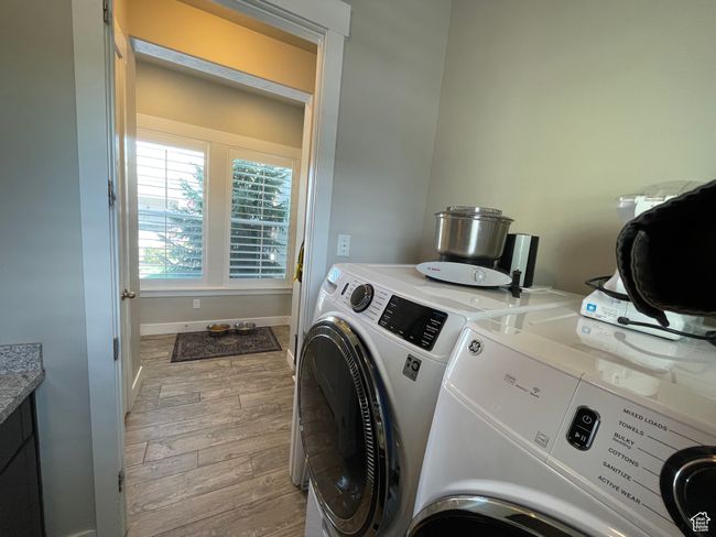 10739 S Beach Comber Way, House other with 6 bedrooms, 4 bathrooms and 3 parking in South Jordan UT | Image 20
