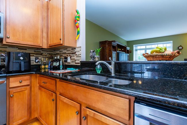 179 Center Blvd, Condo with 2 bedrooms, 3 bathrooms and null parking in Wixom MI | Image 13