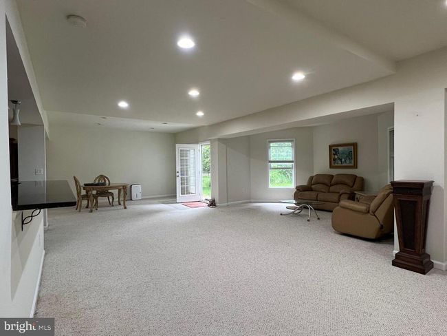 4718 Village Dr, House other with 5 bedrooms, 5 bathrooms and null parking in FAIRFAX VA | Image 67