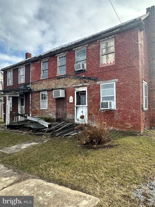 664 Walnut Bottom Road, SHIPPENSBURG, PA, 17257 | Card Image