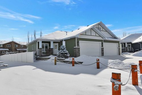 12 Rosse Pl, Sylvan Lake, AB, T4S0M7 | Card Image