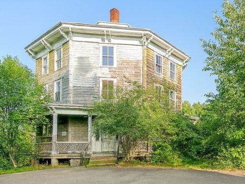 89 Patriots Rd, Templeton, MA, 01468-1586 | Card Image