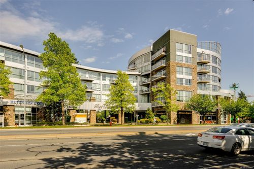 418-2745 Veterans Memorial Pkwy, Langford, BC, V9B0H4 | Card Image