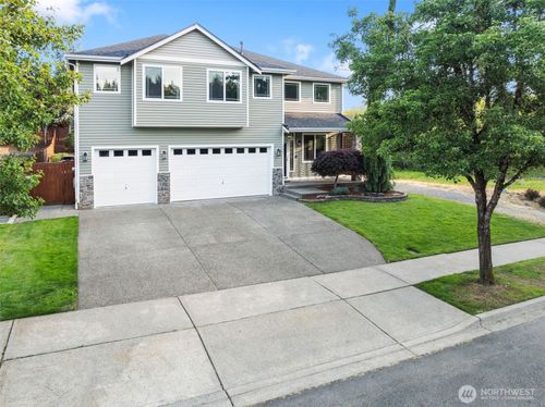 4401 Blackstone Dr Sw, Olympia, WA, 98512-8002 | Card Image
