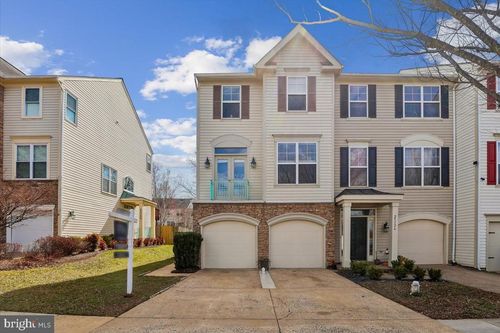 25324 Ashbury Dr, SOUTH RIDING, VA, 20152-2018 | Card Image