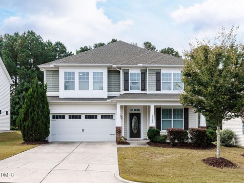 1012 Holland Bend Dr, Cary, NC, 27519-8215 | Card Image