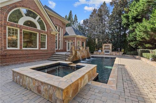 1017 Cherbury Ln, Alpharetta, GA, 30022-7148 | Card Image