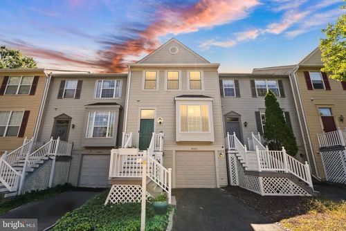 46683 Bartlet Sq, STERLING, VA, 20164-7027 | Card Image