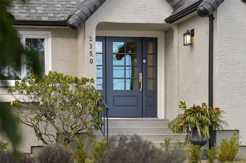 2350 Nottingham Rd, Oak Bay, BC, V8R6C1 | Card Image