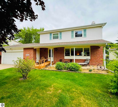 311 Devon Drive, St Louis, MI, 48880 | Card Image