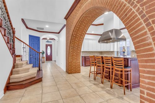10910 Nevis Ln, Dallas, TX, 75218-1387 | Card Image
