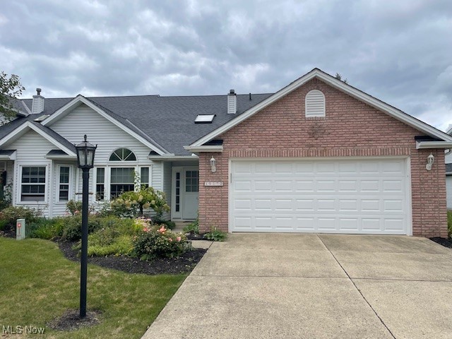 Colony Ct, Strongsville, OH 44136