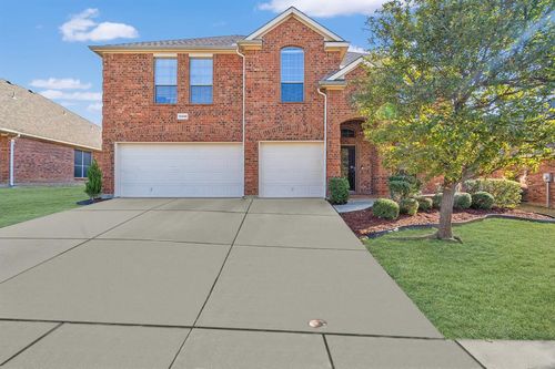 10248 Red Bluff Lane, Fort Worth, TX, 76177 | Card Image