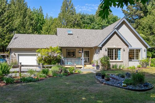 278 Grovehill Rd, Qualicum Beach, BC, V9K2L9 | Card Image