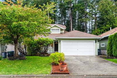 5959 Parkside Pl, House other with 2 bedrooms, 2 bathrooms and 2 parking in Surrey BC | Image 1